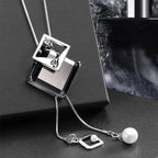 Women’s Long Pendant Necklace