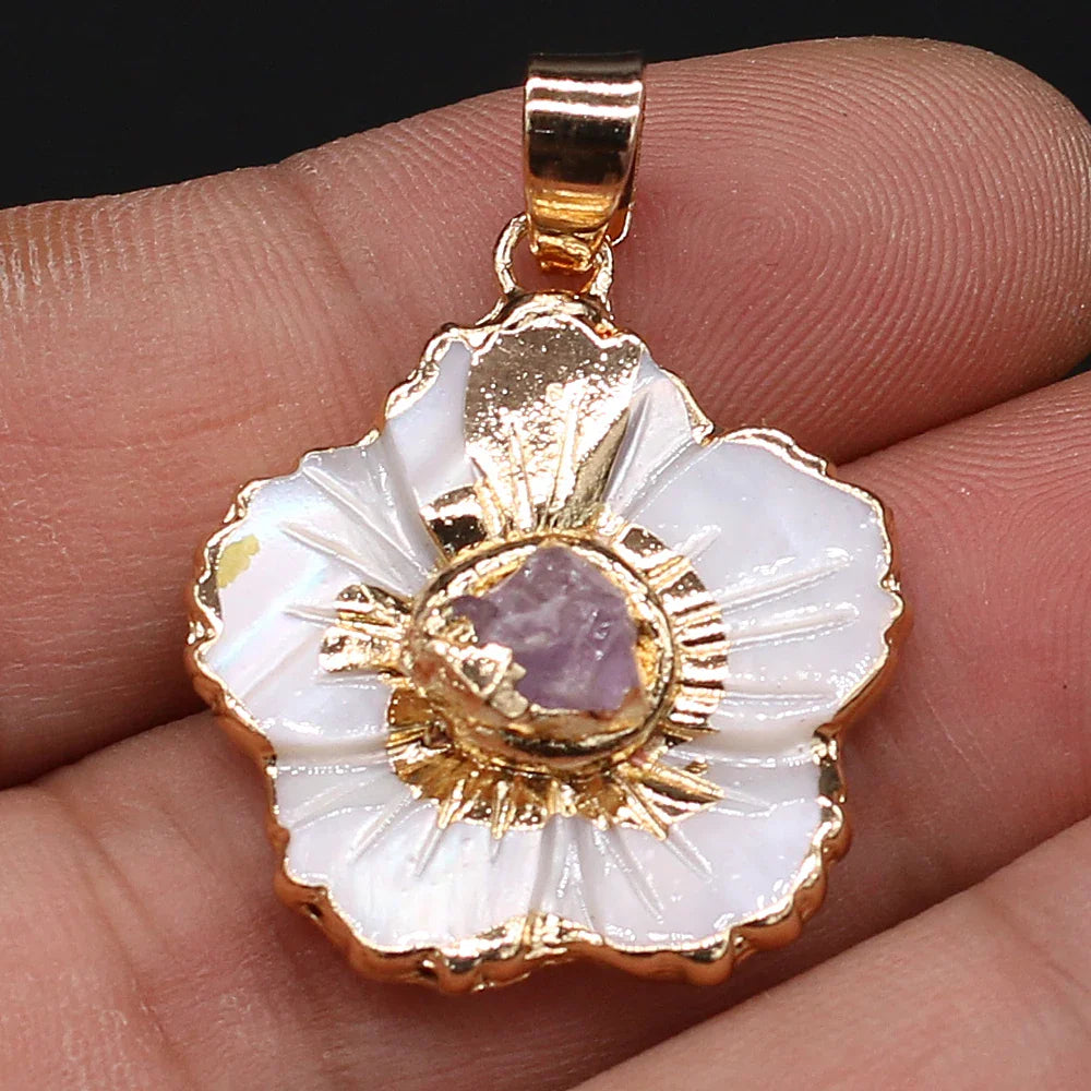 Natural Shell Flower Pendant