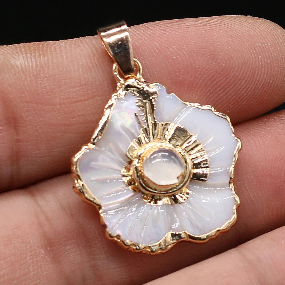 Natural Shell Flower Pendant