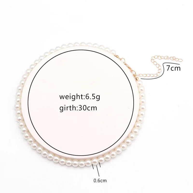 Fashionable Pearl Love Necklace
