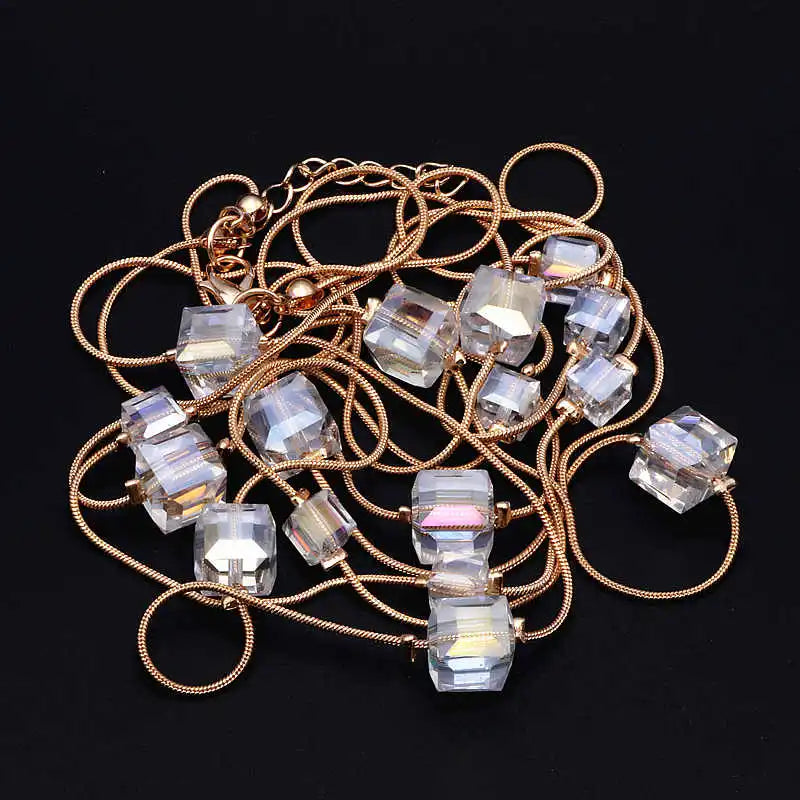 Women’s Elegant Crystal Necklace