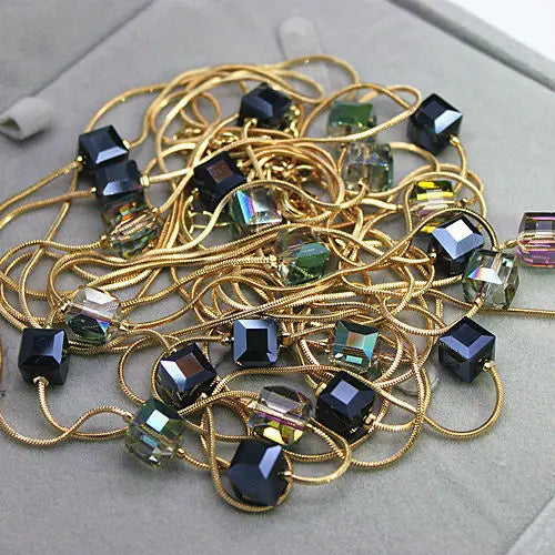 Women’s Elegant Crystal Necklace