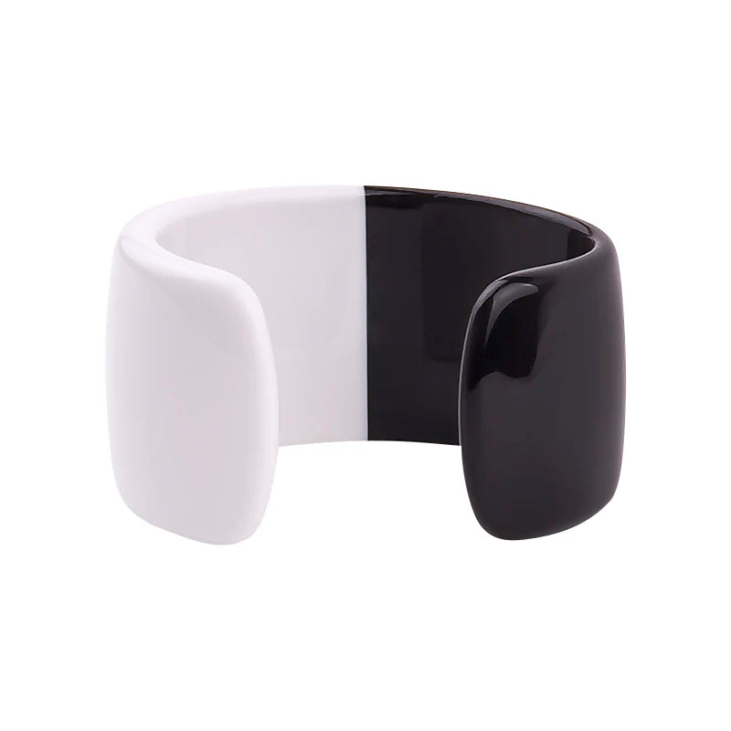 Classic Resin Round Bangle