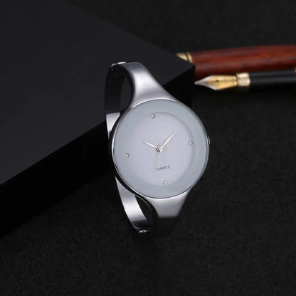Women Quartz Bangle Watch