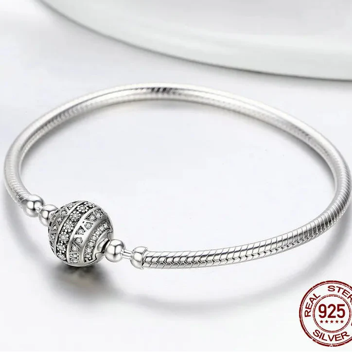 Silver Sparkling Ball Bracelet