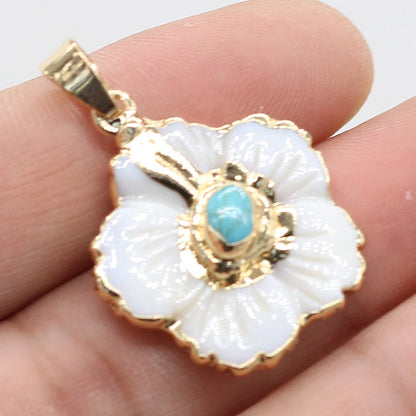 Natural Shell Flower Pendant