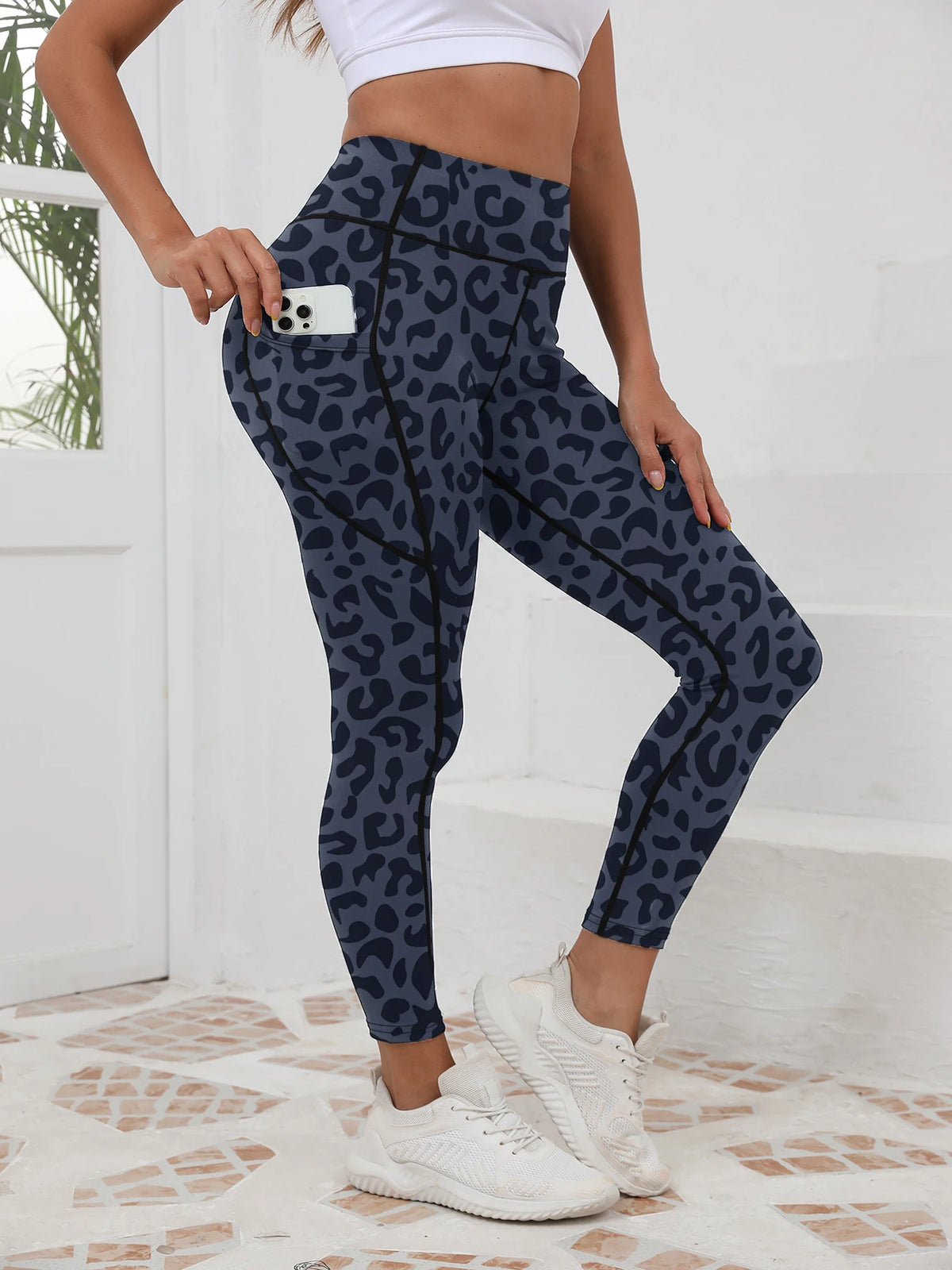 Printed Welt-Pocket Ankle Yoga Pants