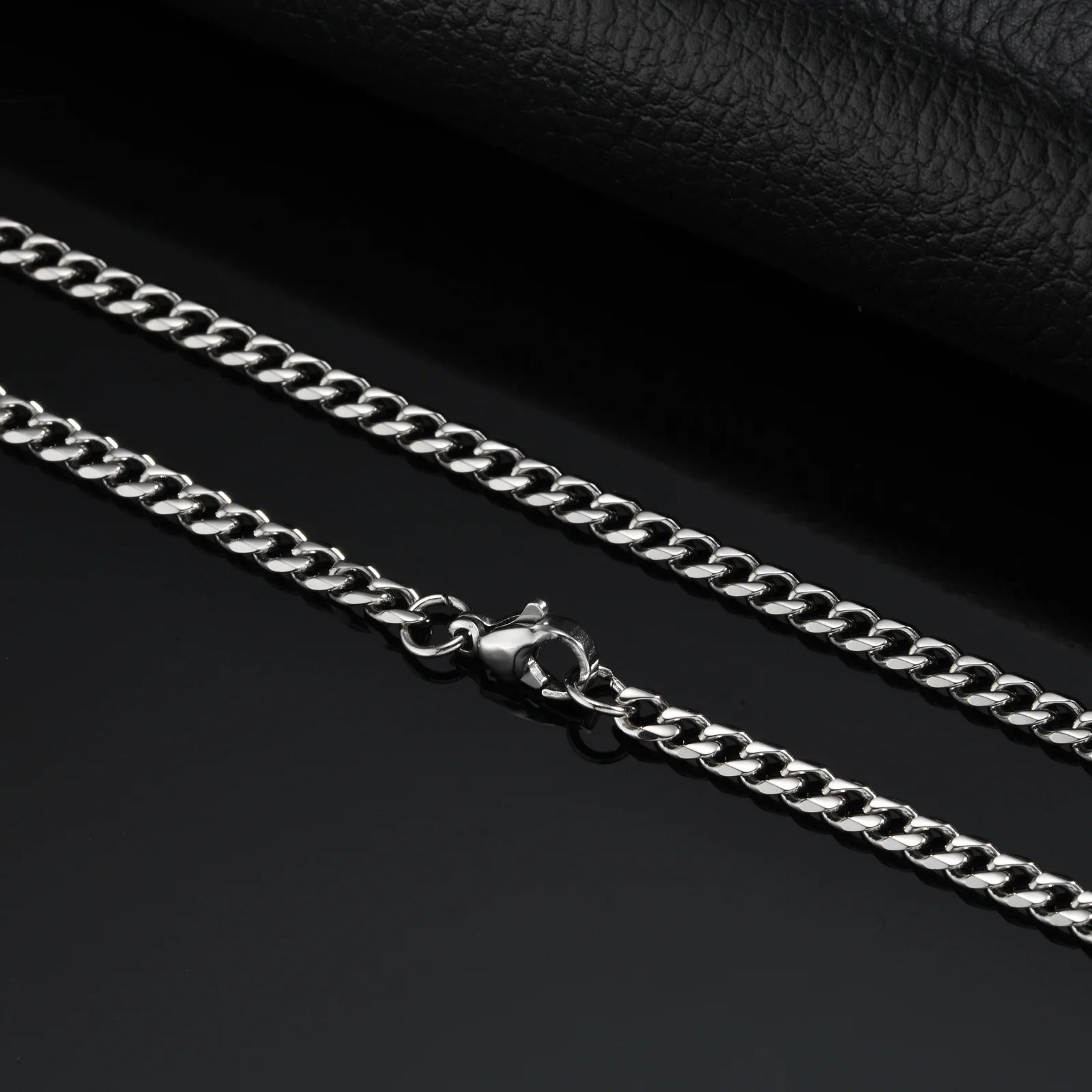 Mprainbow Braided Link Necklace