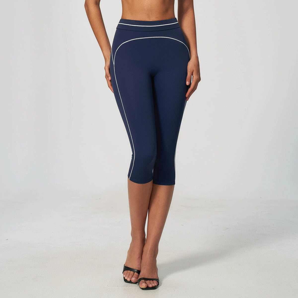 Quick-Dry Loose Capri Yoga Pants
