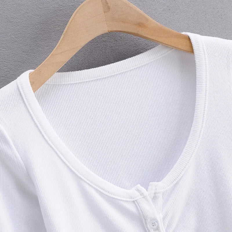 Broadcloth Solid V-Neck True-To-Size Fit Crop Top