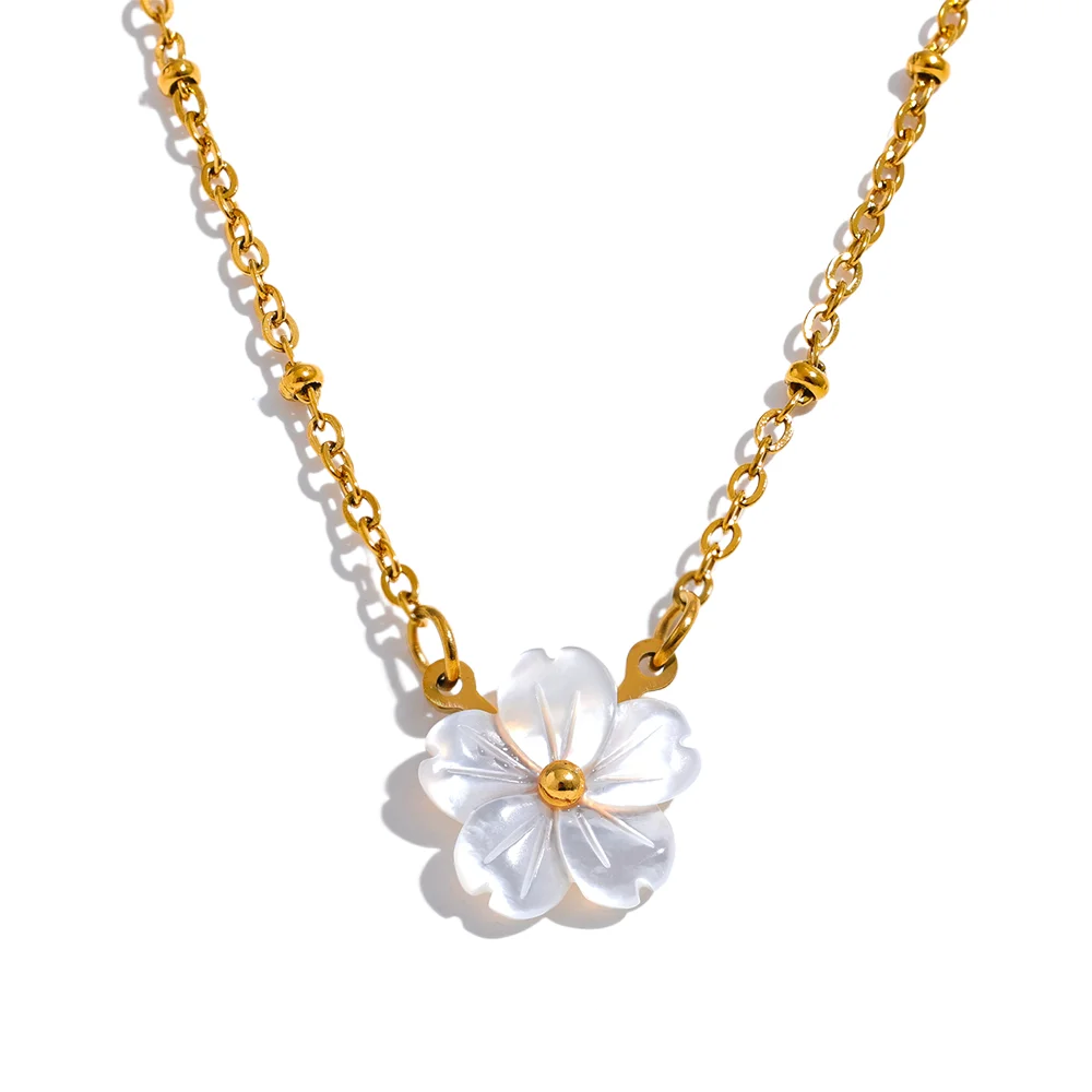 Flower Shell Pendant Necklace