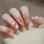 Gradient Wearing Fake Nails Long