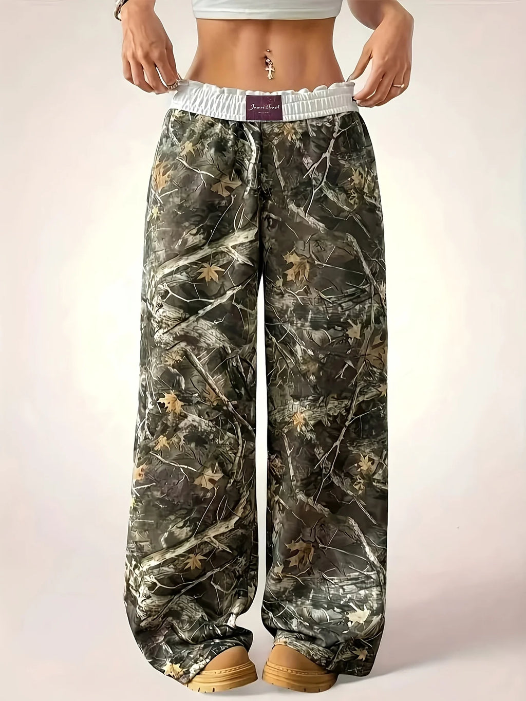 Camouflage Print Wide-Leg Pants