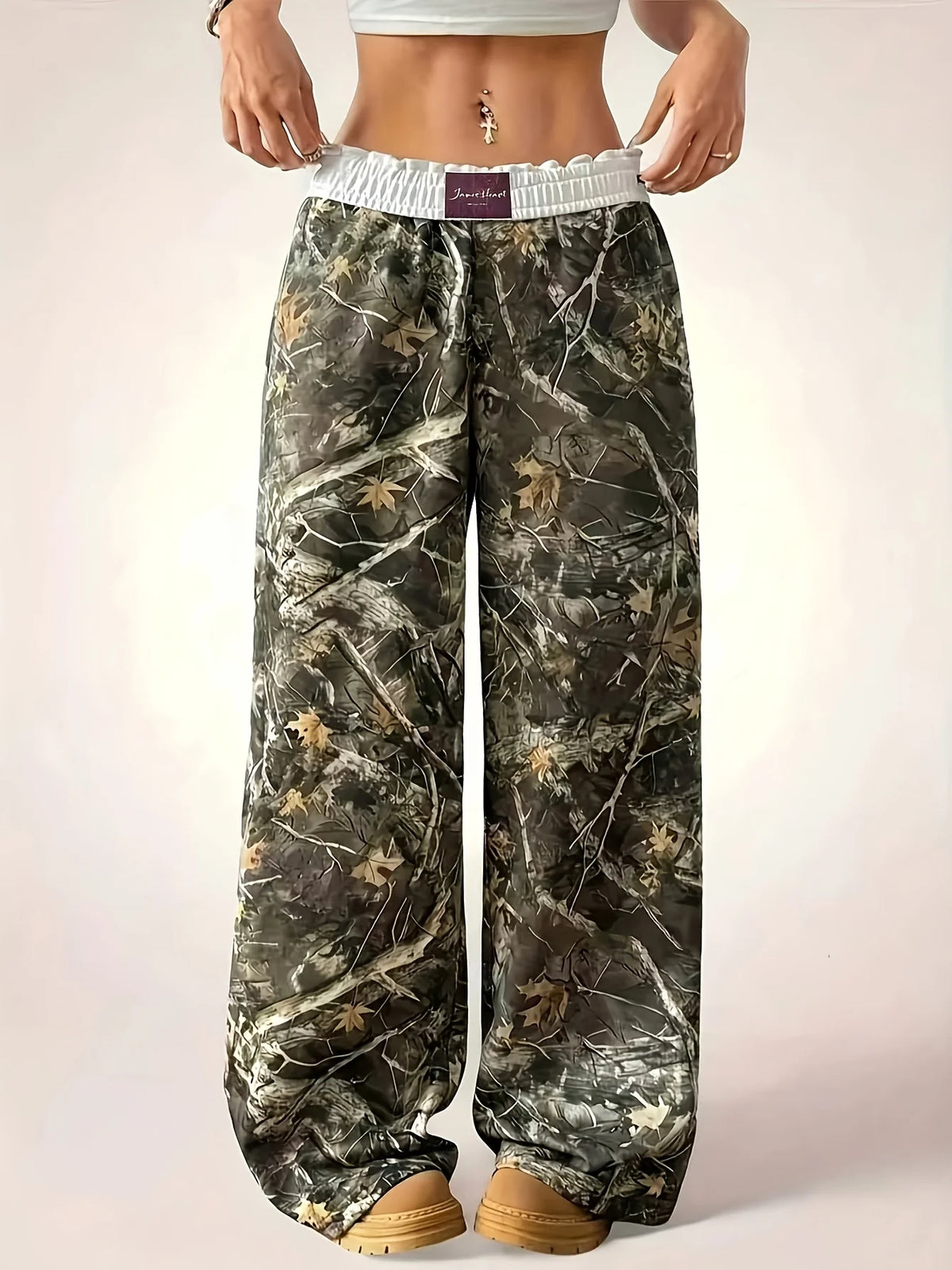 Camouflage Print Wide-Leg Pants