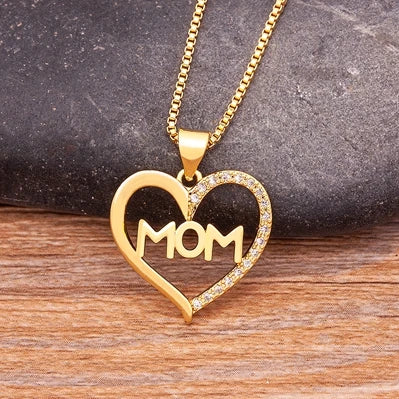Zircon MOM Heart Necklace