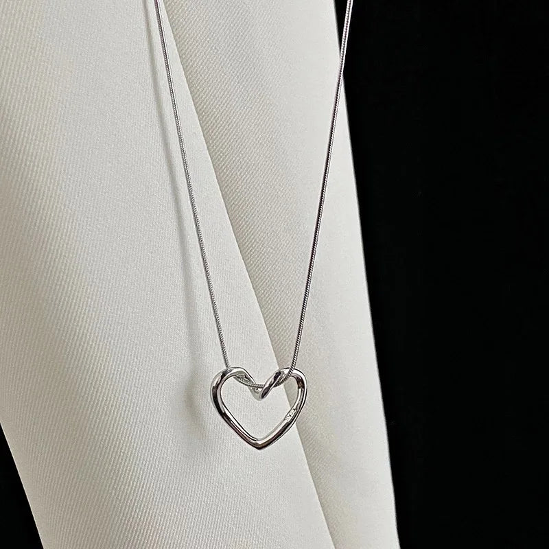 Zircon Clavicle Chain Necklace