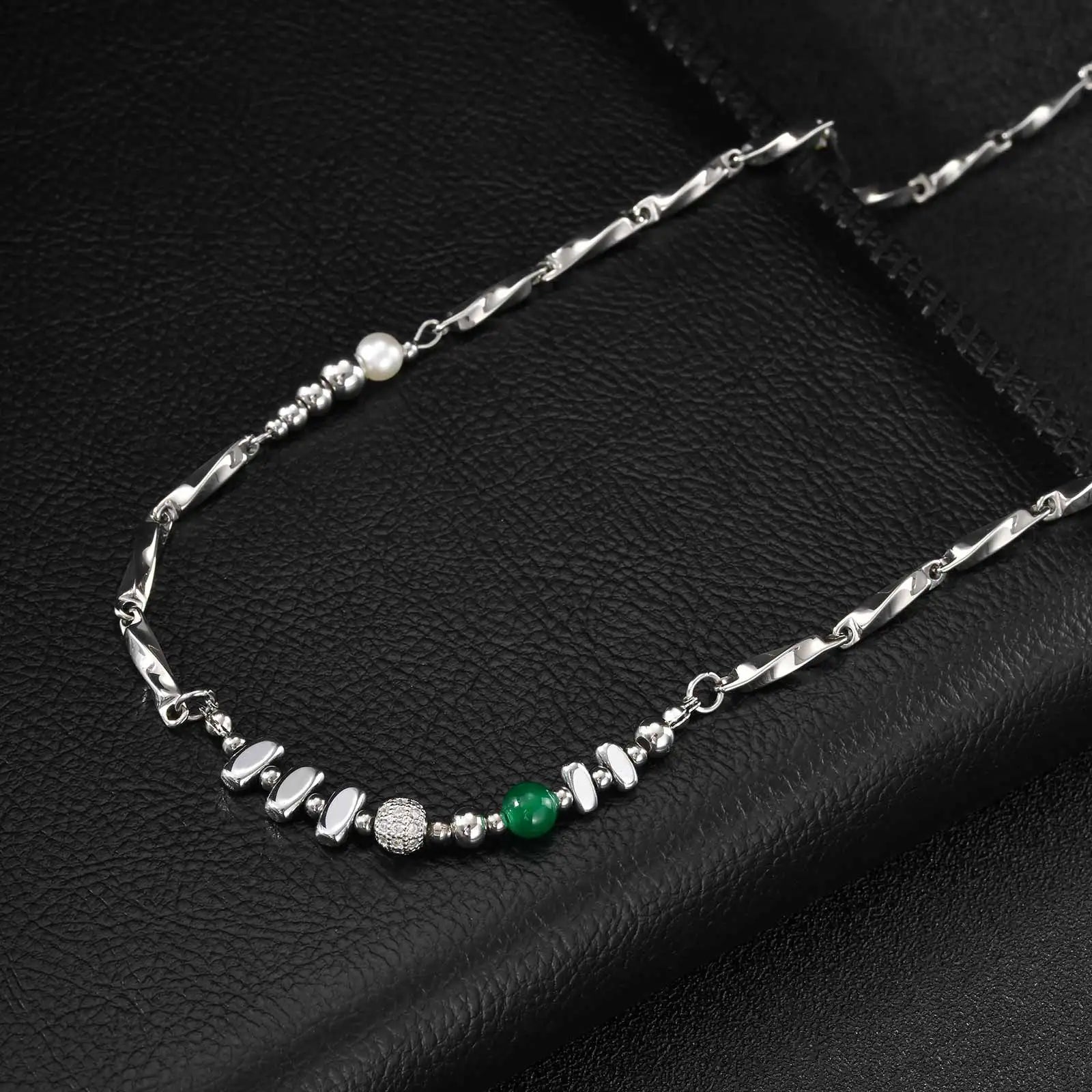 Prjewel Mobius Chain Necklace