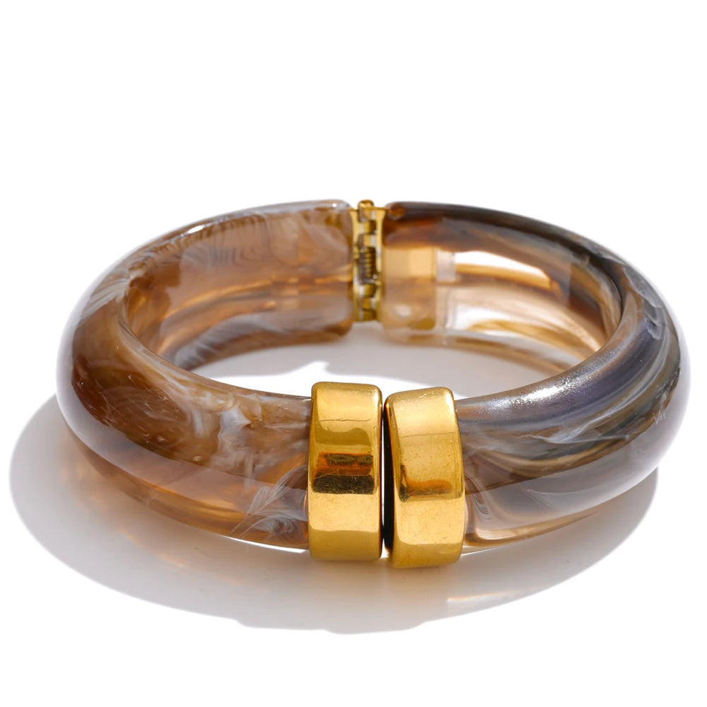 Acrylic Gold Bangle Set