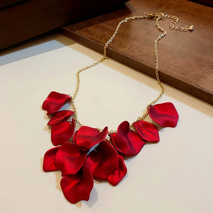 Colorful Petal Fringe Necklace