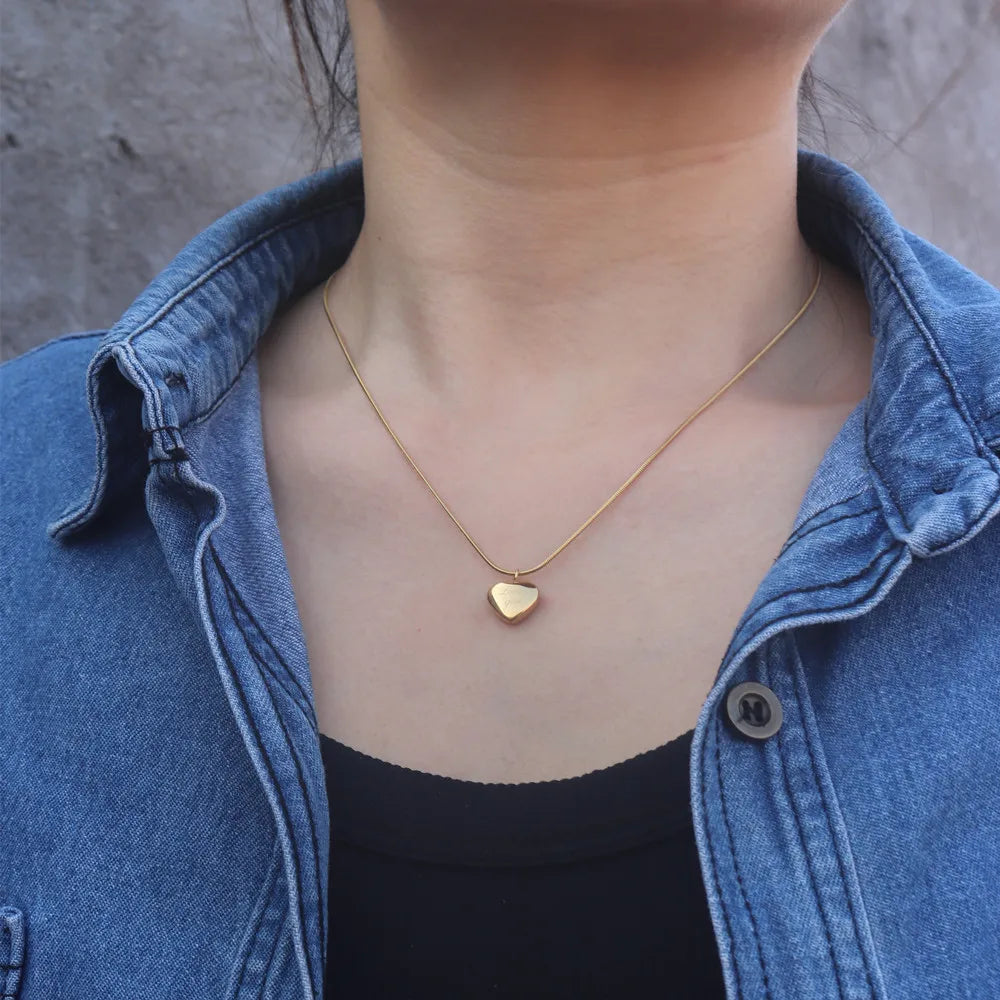 Bubble Heart Snake Necklace
