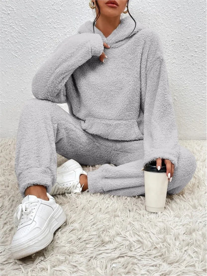 Women’s Plush Hooded Sweatshirt & Trousers 2-Piece Set