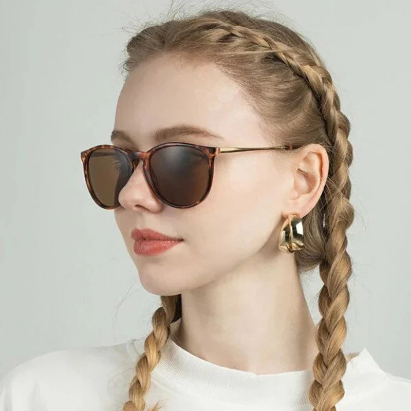 Popular metal frame sunglasses