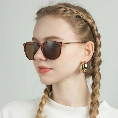 Popular metal frame sunglasses