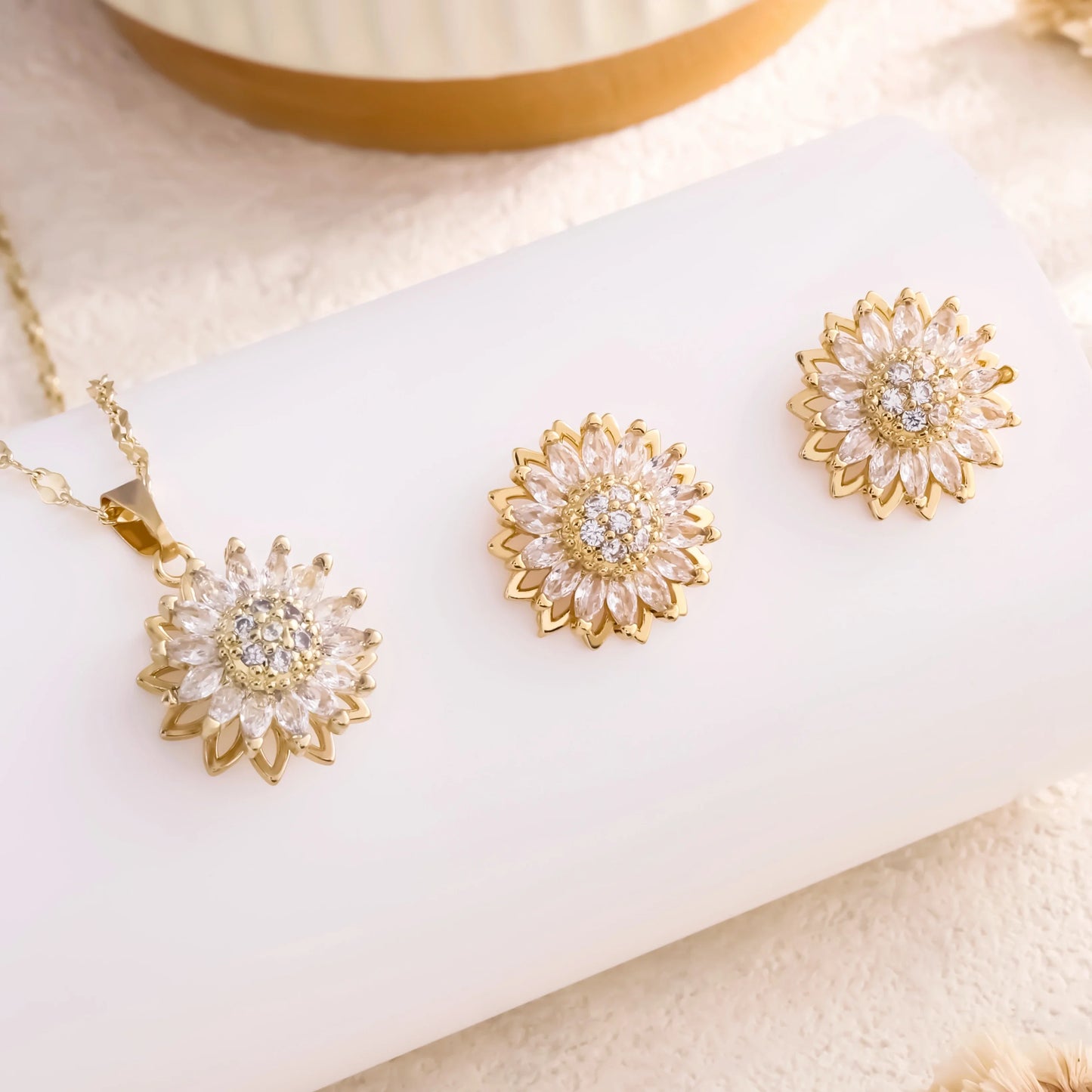 Sunflower Zircon Jewelry Set