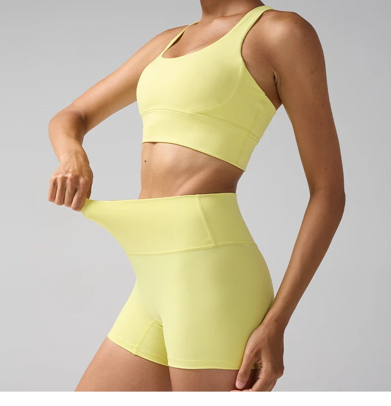 Essential Solid Sleeveless True-To-Size Fit Two-Piece Yoga Set