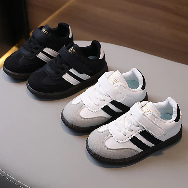 Children’s ergonomic sneakers