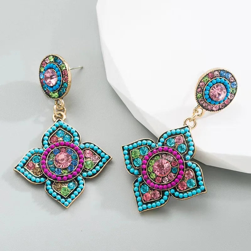 Vintage bohemian rhinestone earring
