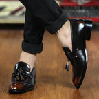 Pointed Fringe Leather Shoes