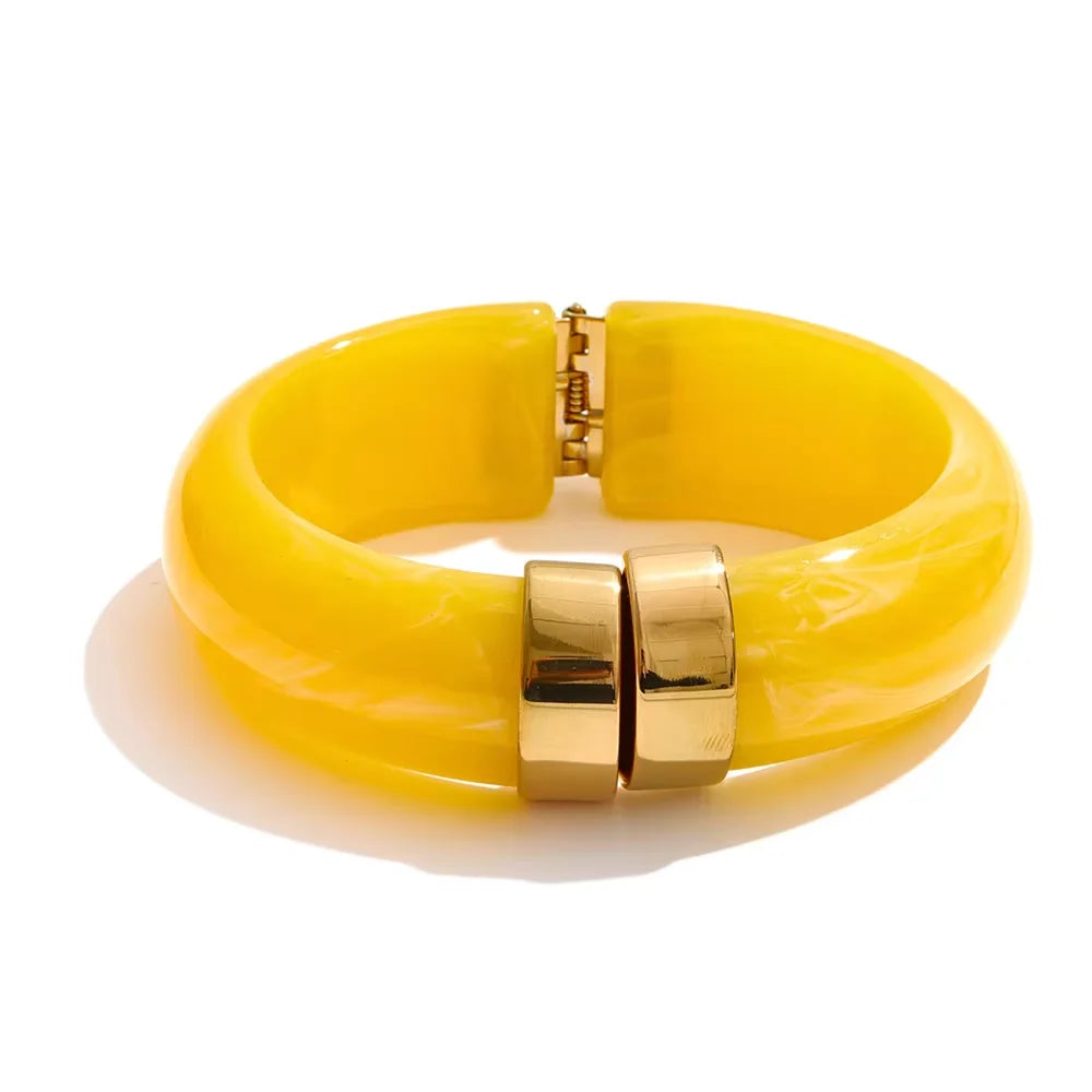 Acrylic Gold Bangle Set
