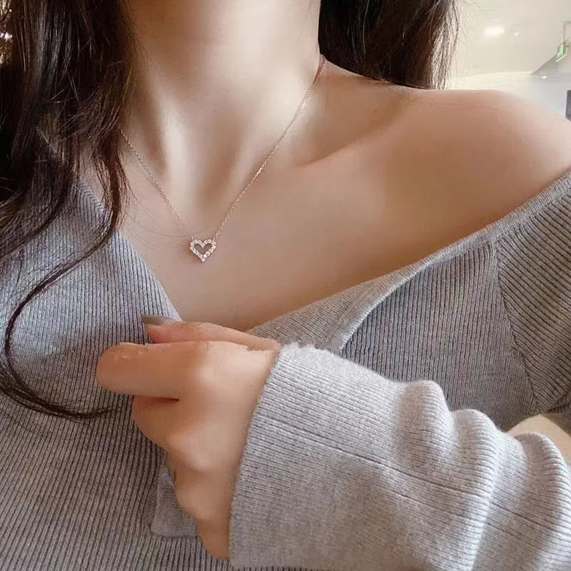 Zircon Clavicle Chain Necklace