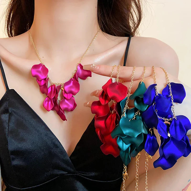 Colorful Petal Fringe Necklace