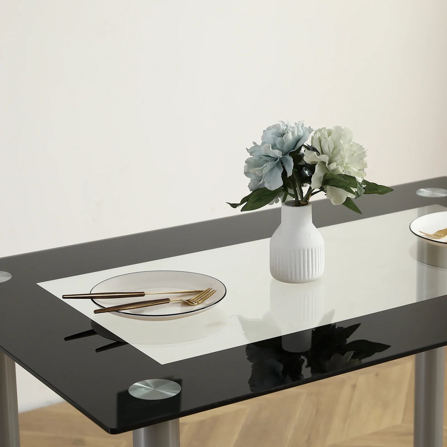 Tempered Glass Dinner Table