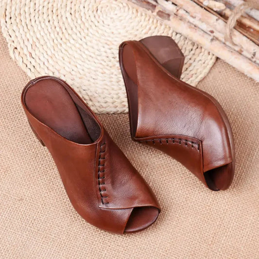 Thick-Heeled Leather Sandals