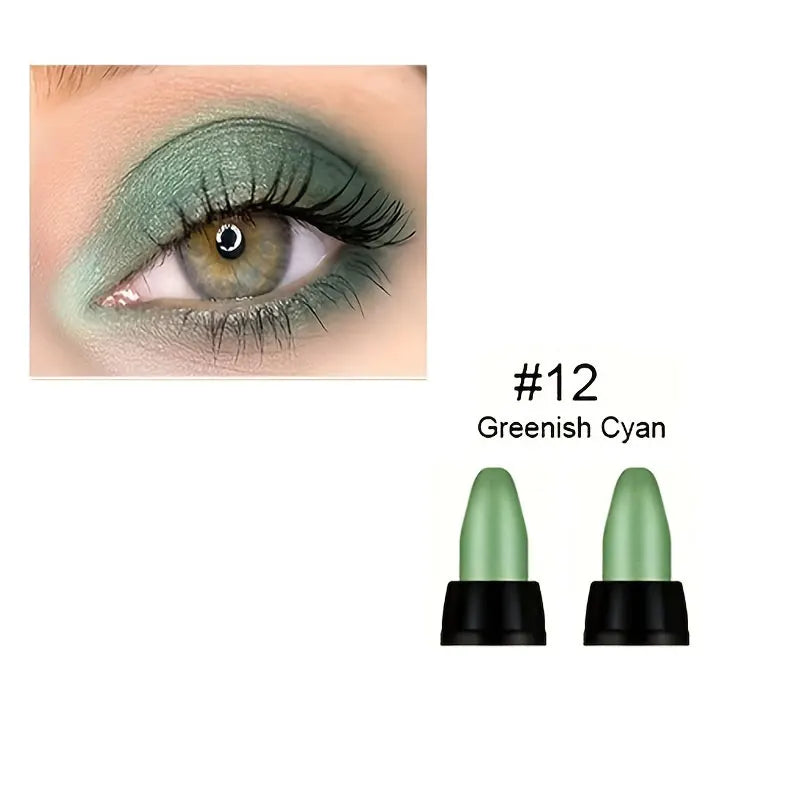 Pearlescent glitter eyeliner
