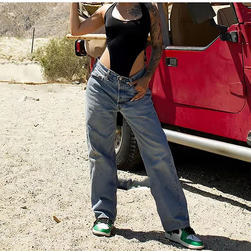 Mid Waist Straight Jeans
