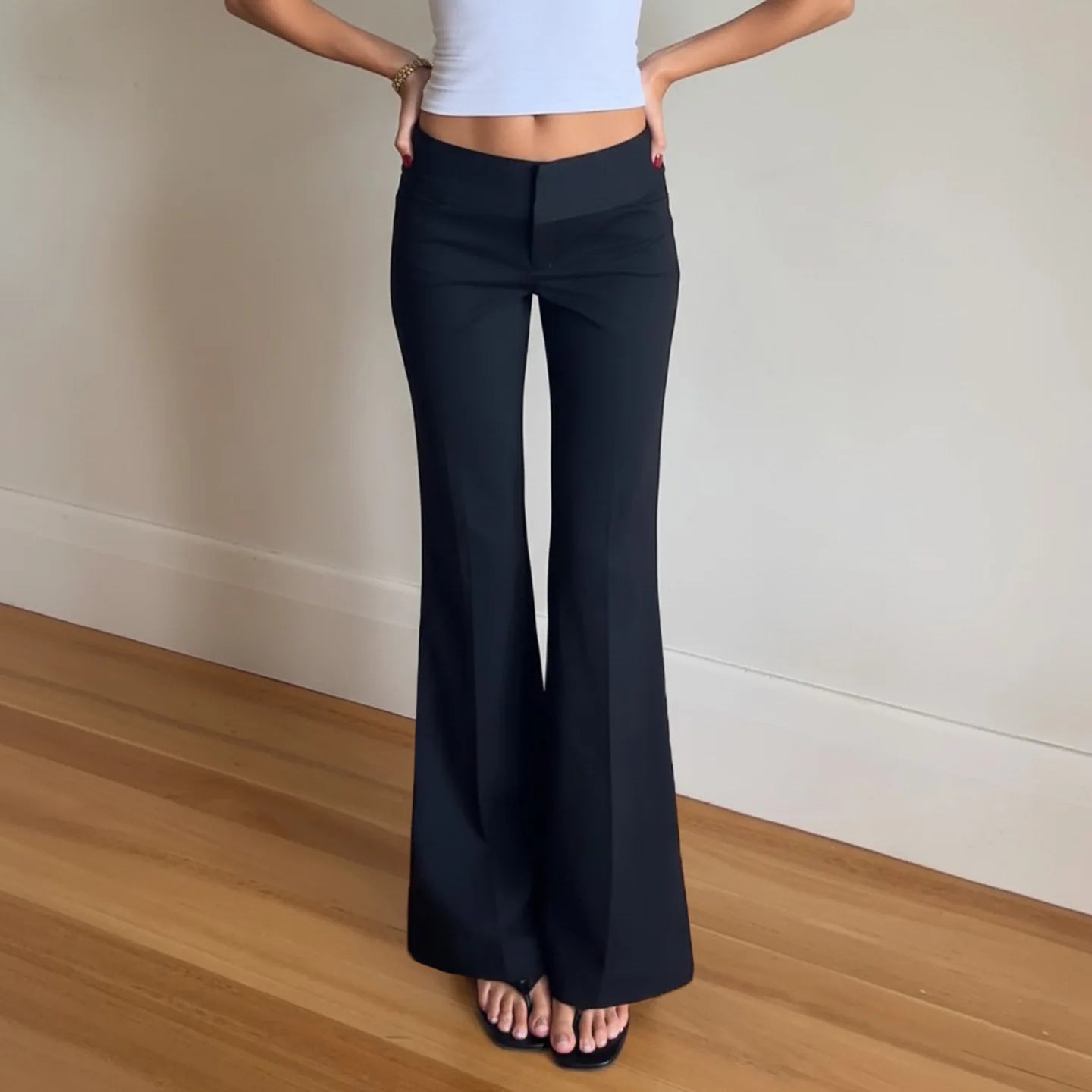 Low Waist Wide Leg Jeans