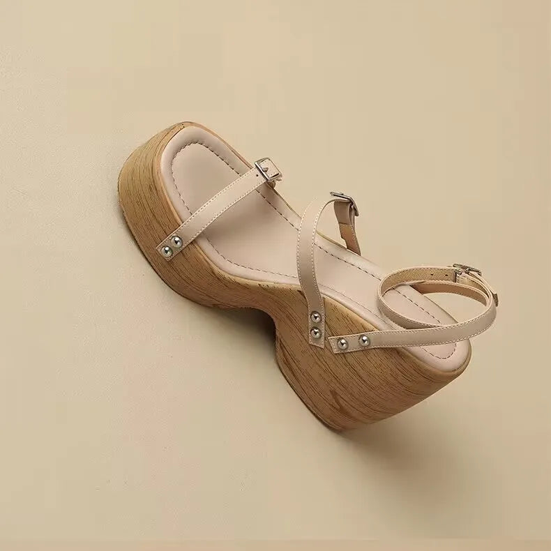 Women Cross Strap Platform Sandals