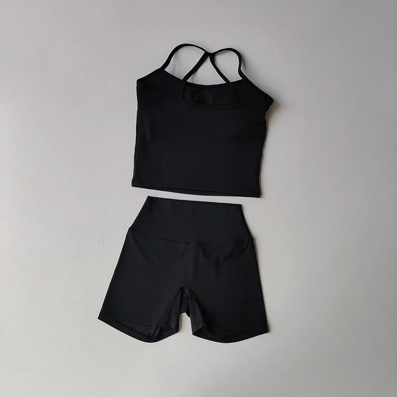 Everyday Solid Sleeveless True-To-Size Fit Two-Piece Yoga Set