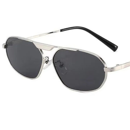 Unisex Oval Pilot Sunglasses – UV400 Fashion Eyewear