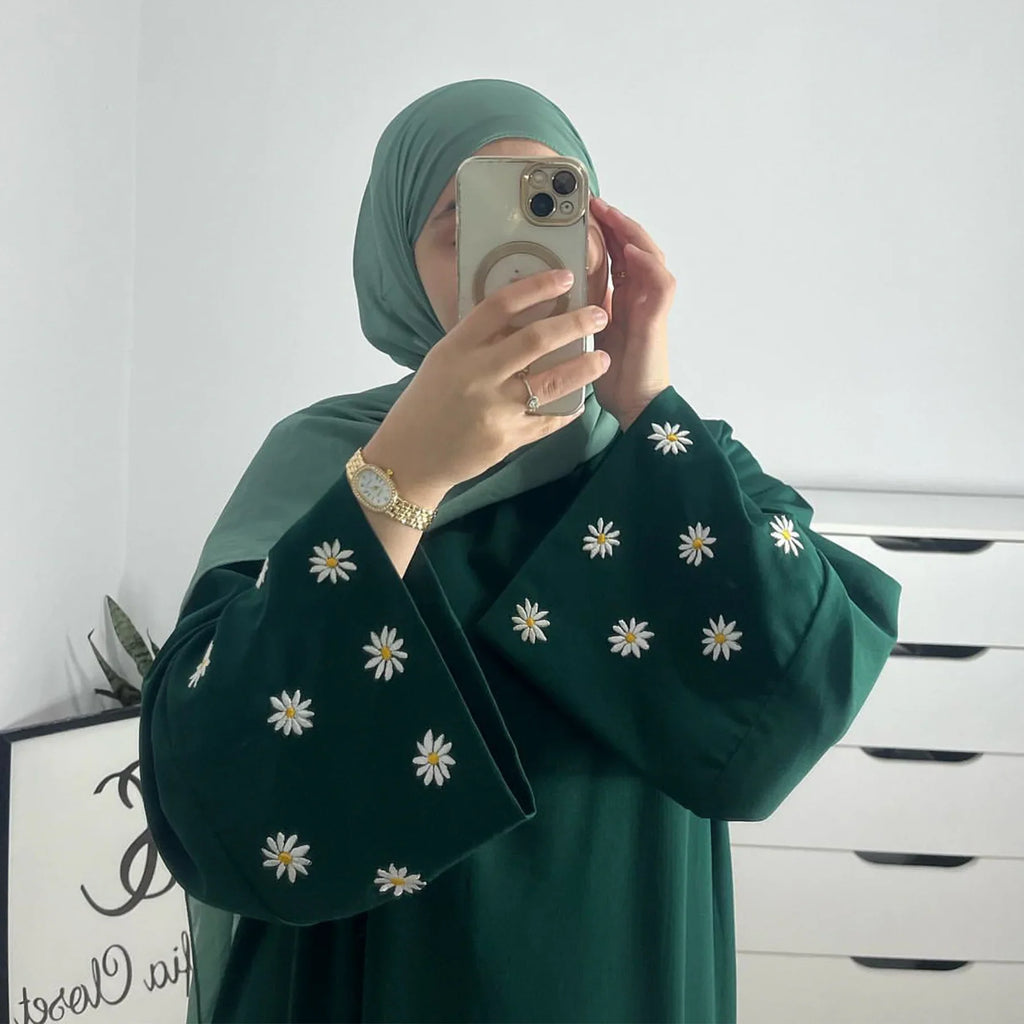 Daisy Embroidery Maxi Abaya