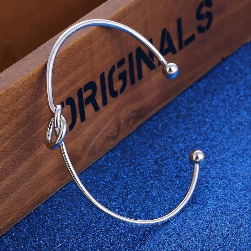 Geometric Link Reminder Bracelet
