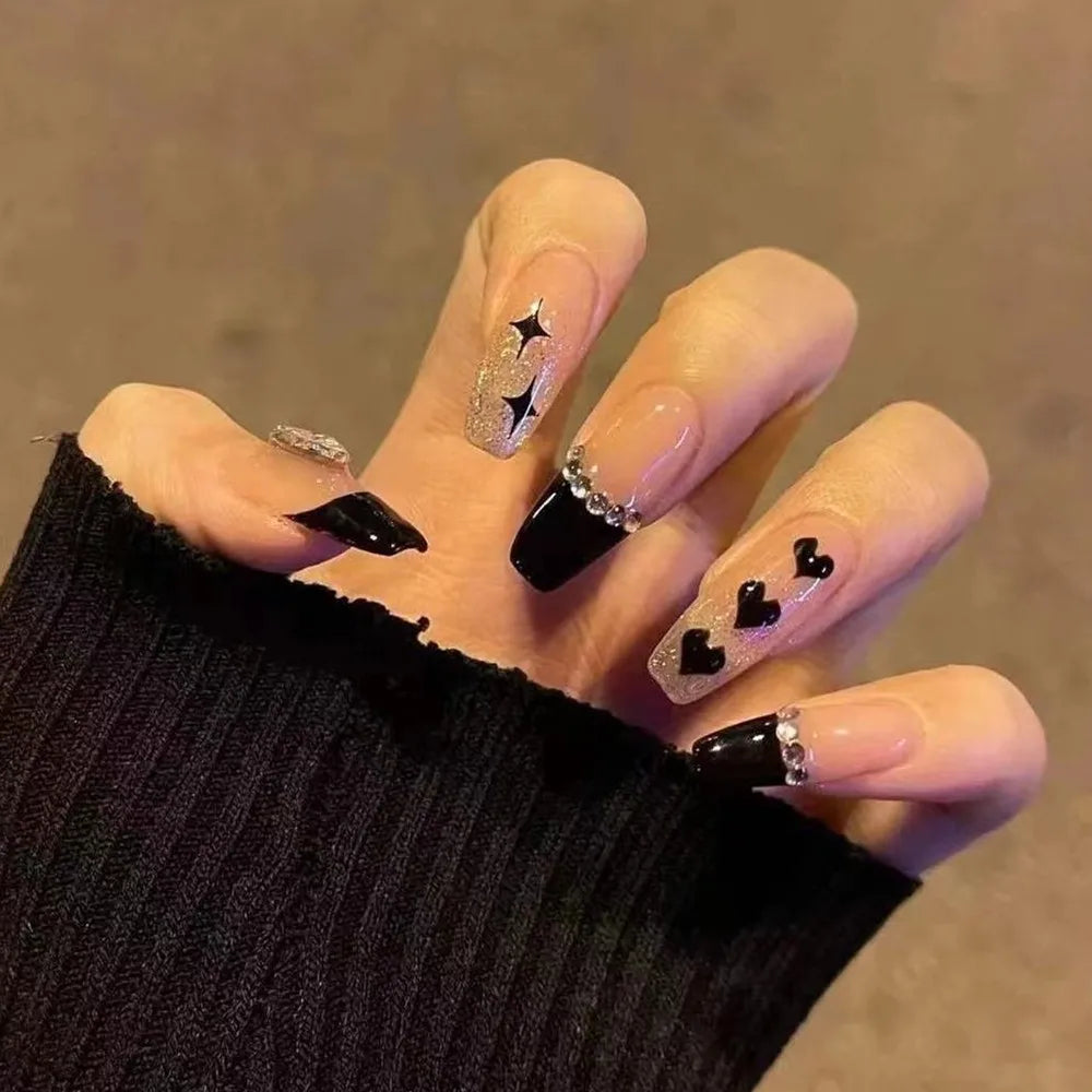 Gradient Wearing Fake Nails Long