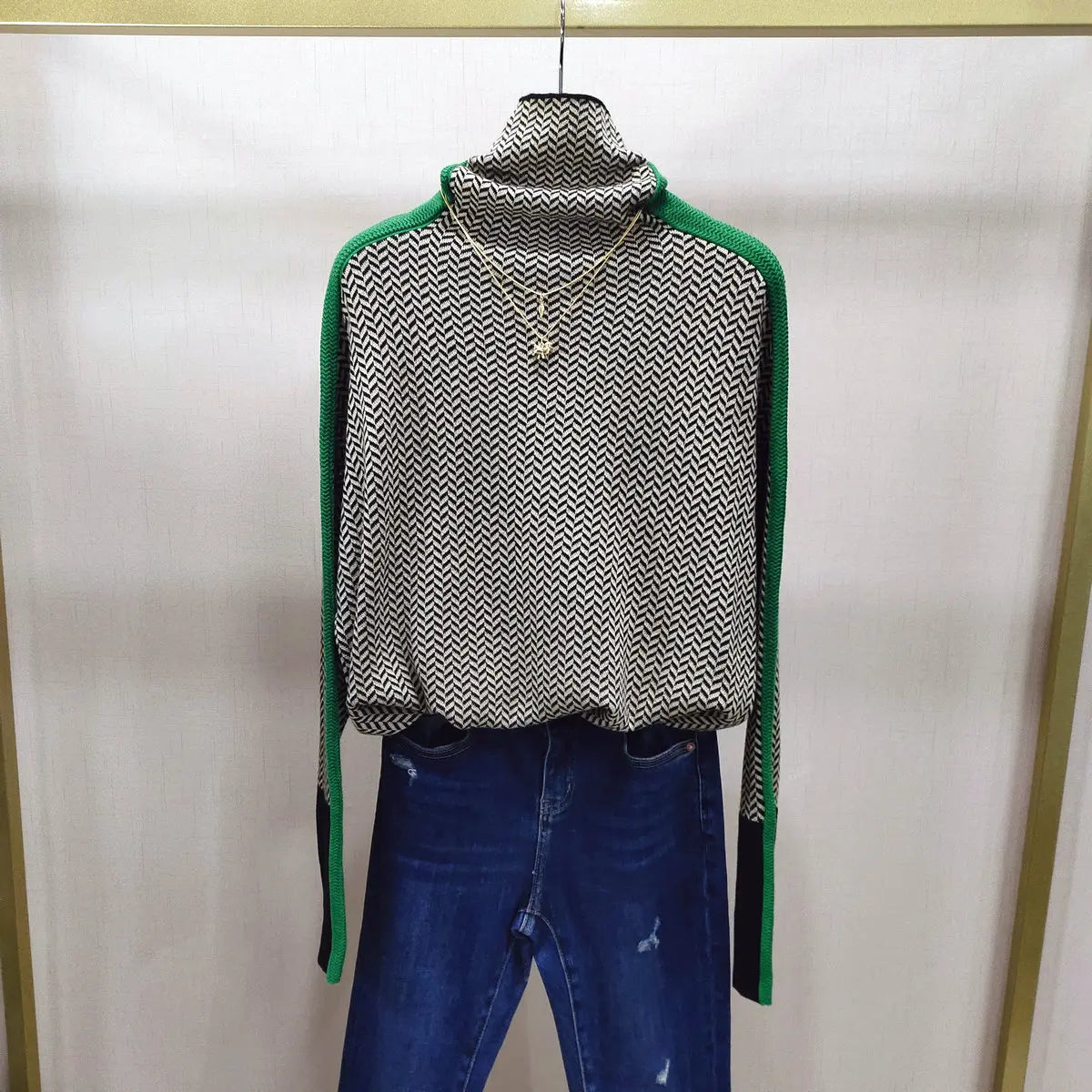 European High-End Pullover Sweater