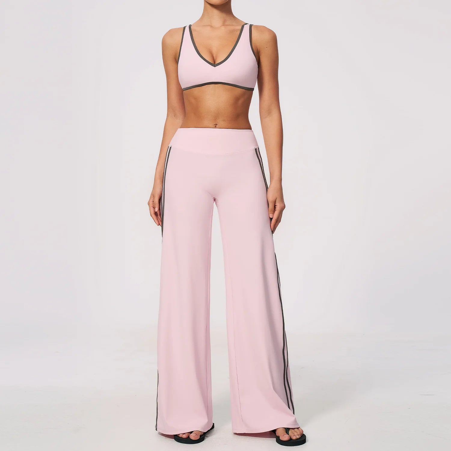 Nylon Striped Sleeveless True-To-Size Fit Two-Piece Yoga Set