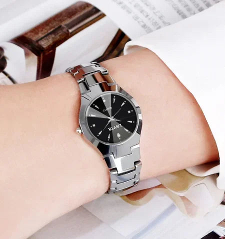 Couples Dial Cutting Quartz Watch