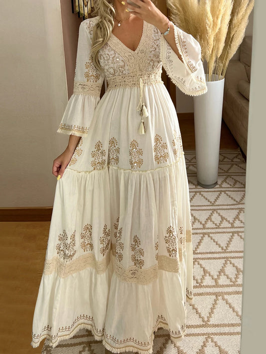 Floral Lace V-Neck Maxi Dress